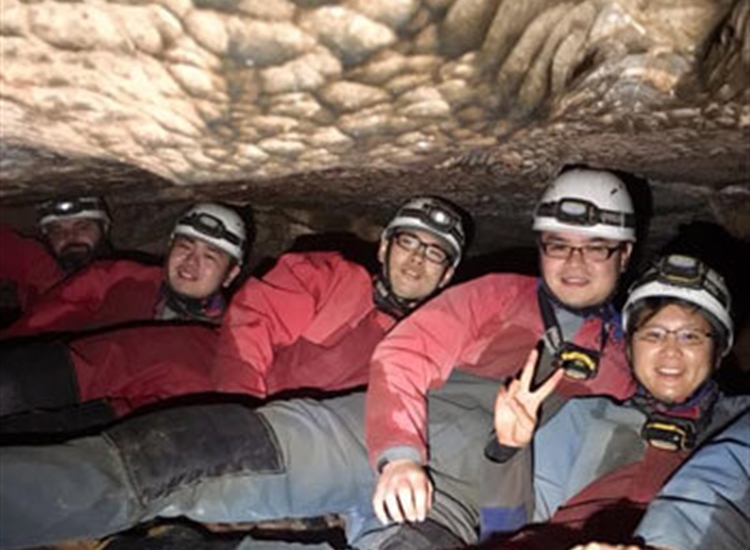 UK caving UK caving